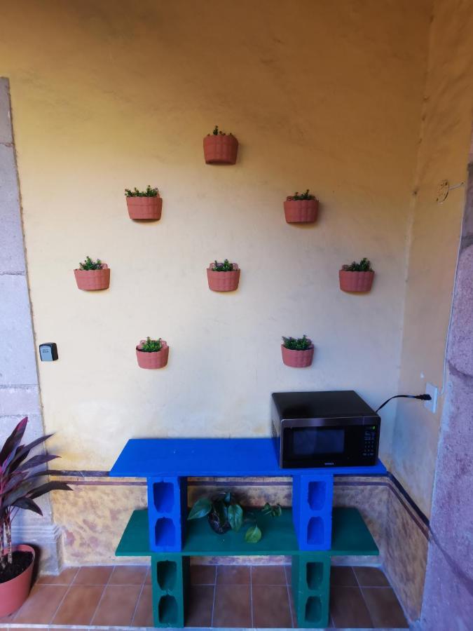 Cuarto Panchito ***Centro Historico*** Apartment Queretaro Exterior photo